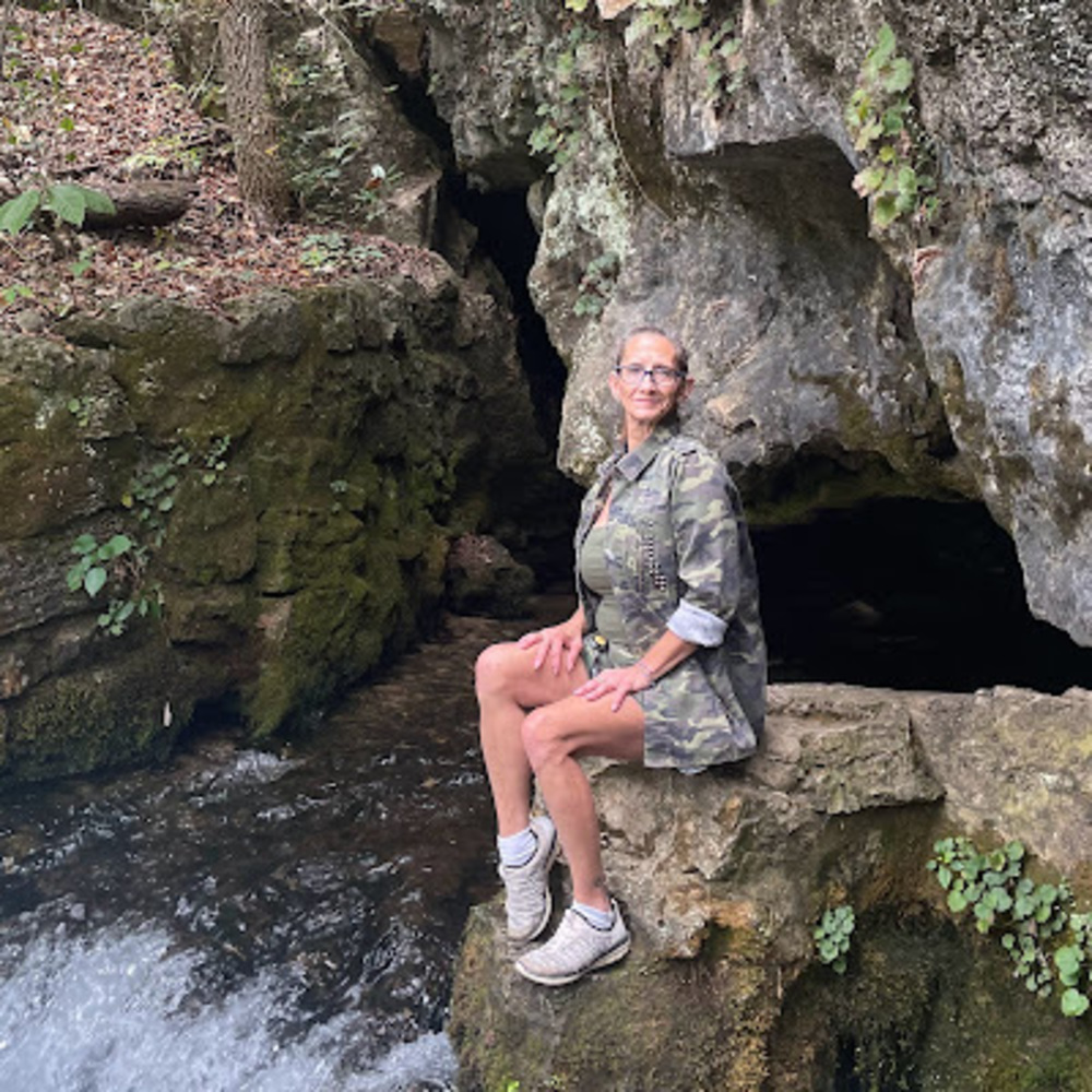 Meet your Posher, Shelli